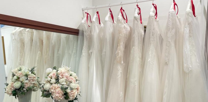 I tempi della scelta per l'abito da sposa